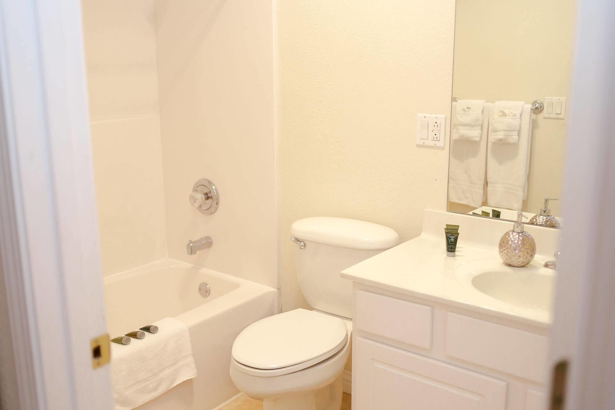 Waynesville Lafayette Grand Manor 아파트 외부 사진
